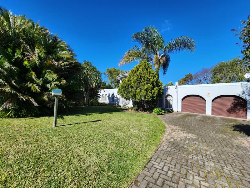 4 Bedroom Property for Sale in Heather Park Western Cape